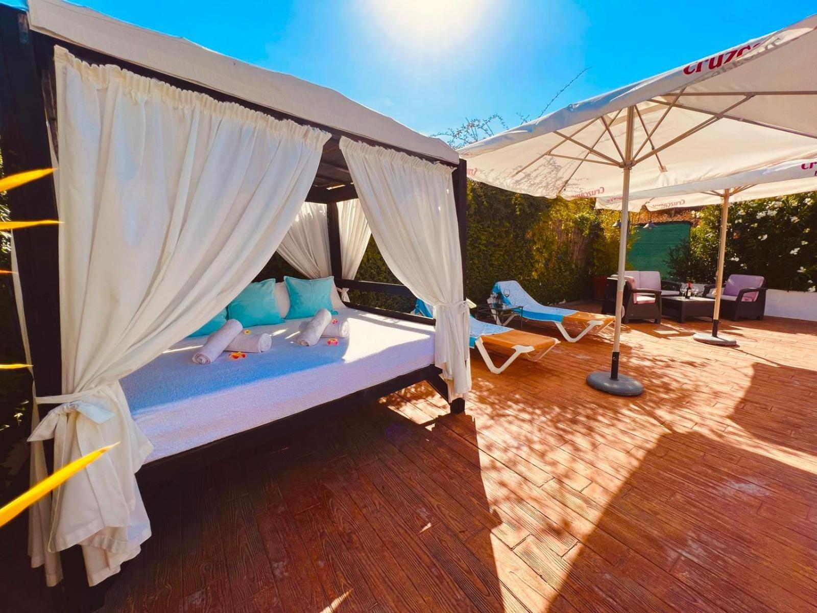 Вилла Sebastian'S House Коин Экстерьер фото