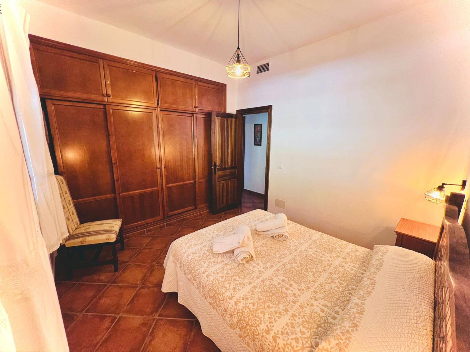 Вилла Sebastian'S House Коин Экстерьер фото